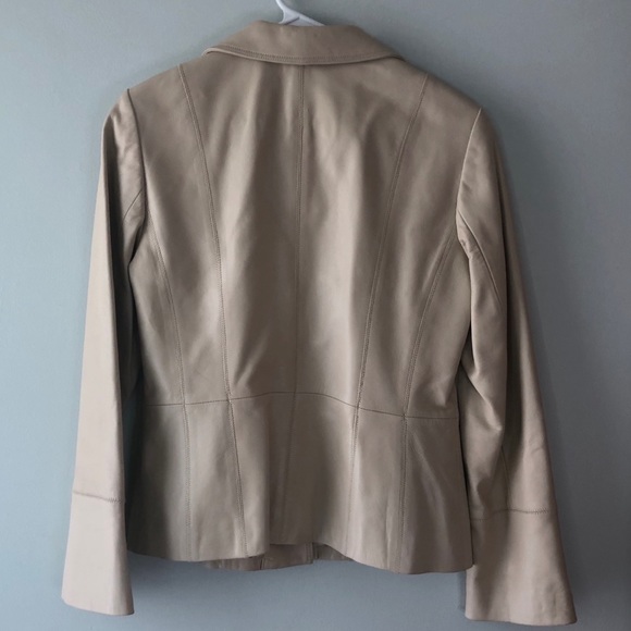 Sigrid Olsen - Picture 2 of 6